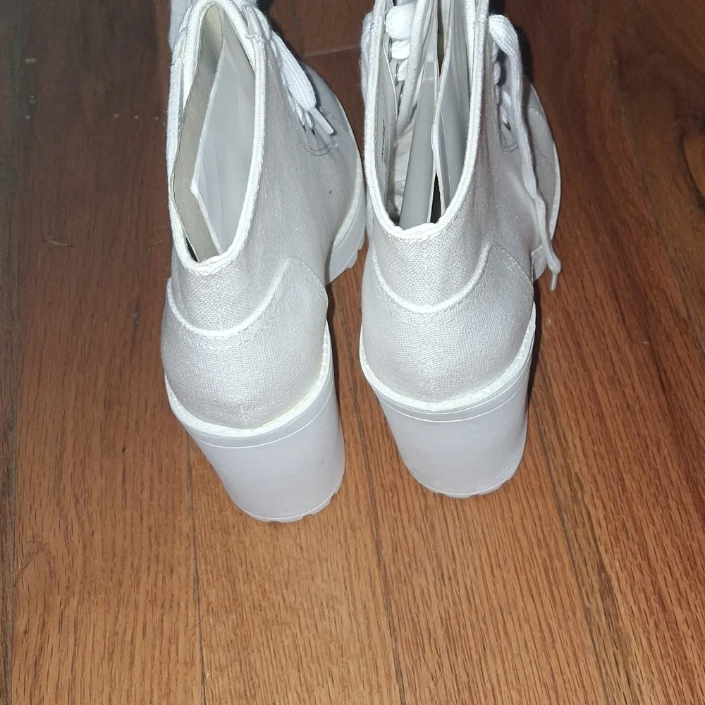 H&M White Women's High-Top Sneakers - Picture 5 of 9